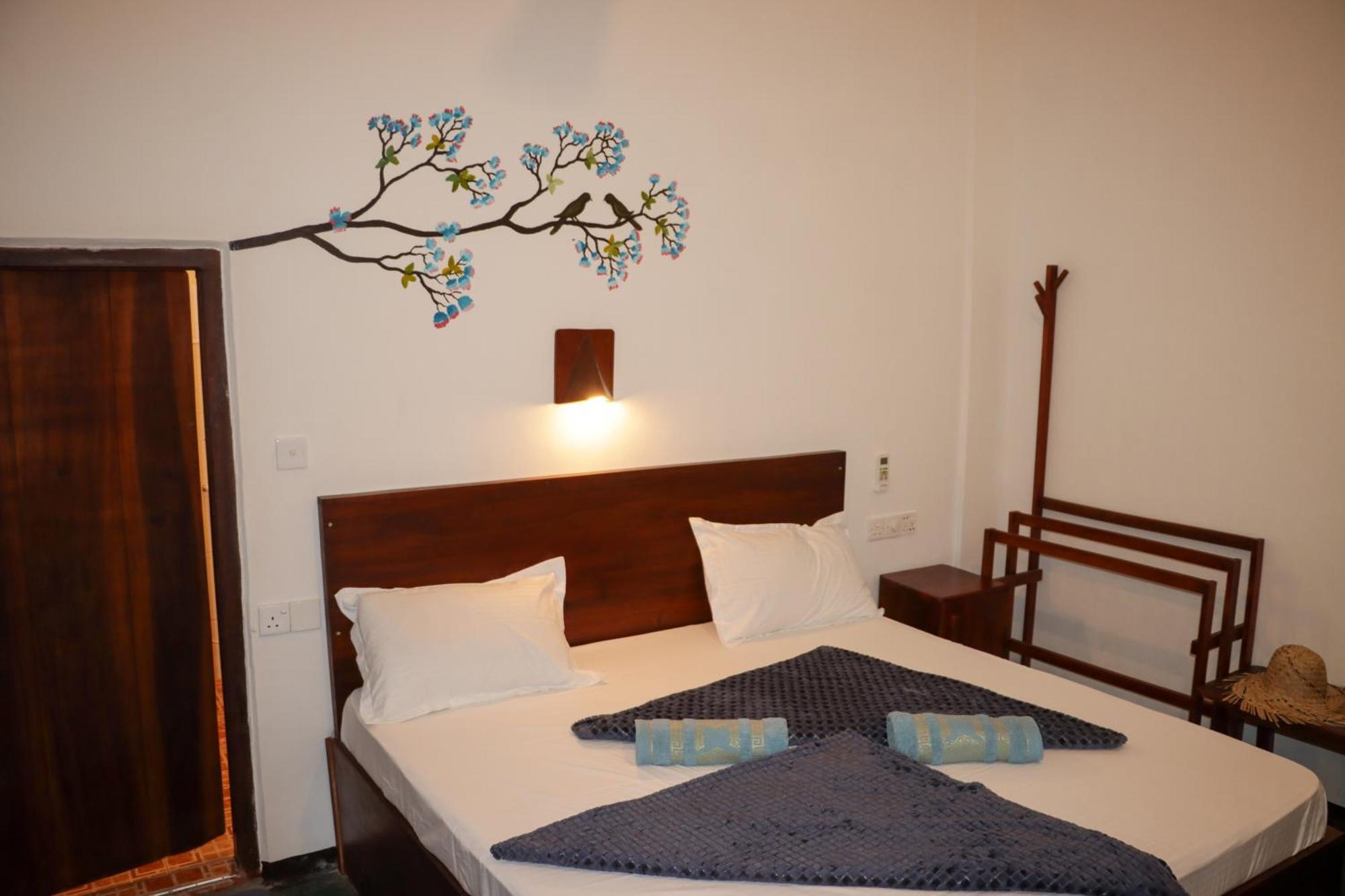 Surfers Park Arugambay Bed and Breakfast Arugam Bay Buitenkant foto
