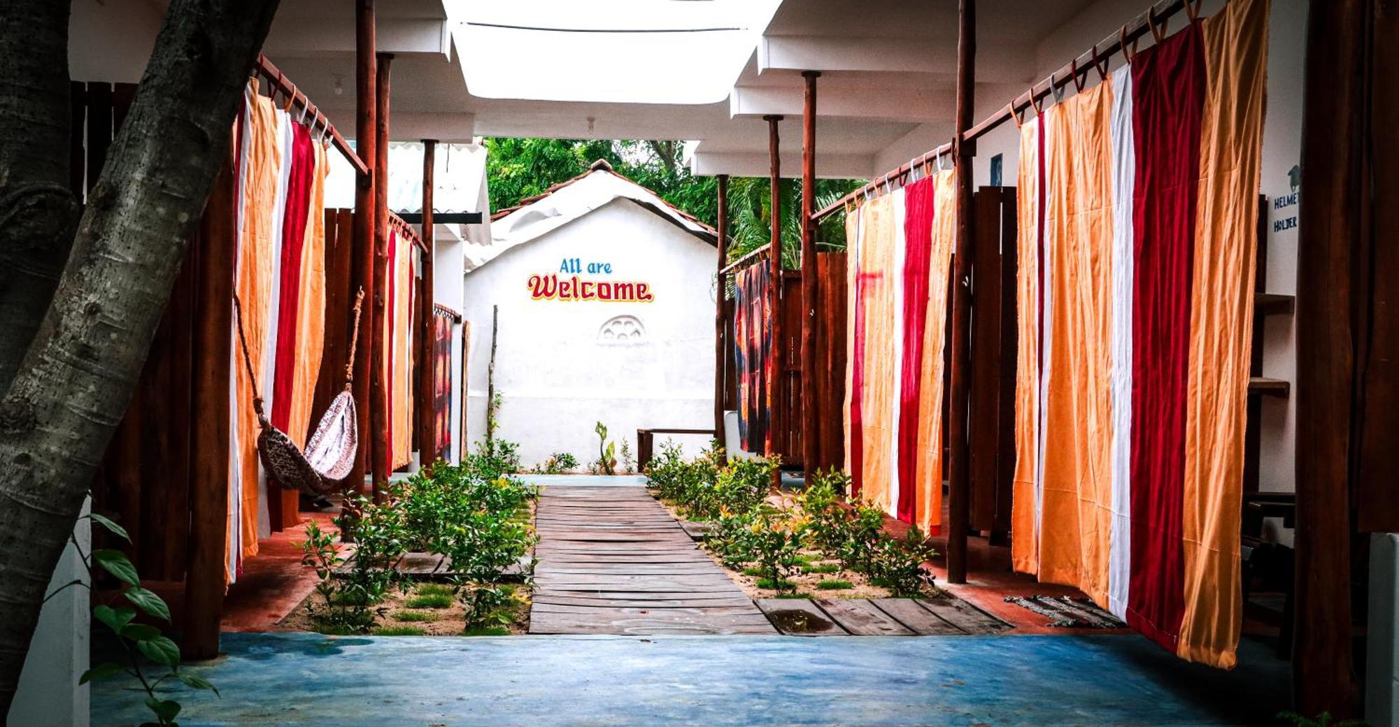 Surfers Park Arugambay Bed and Breakfast Arugam Bay Buitenkant foto