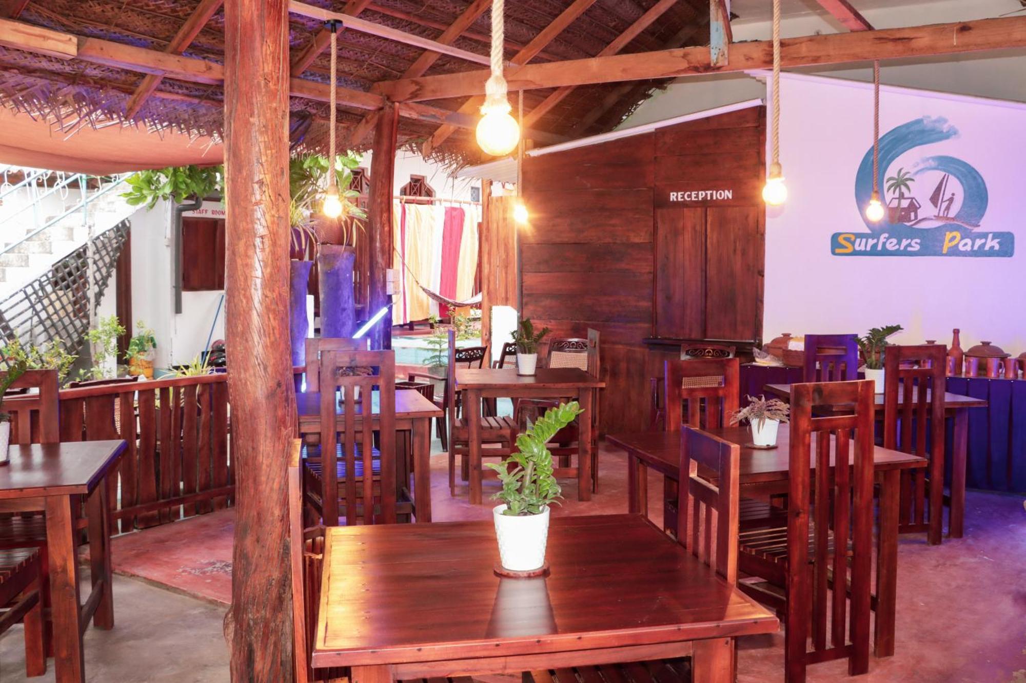 Surfers Park Arugambay Bed and Breakfast Arugam Bay Buitenkant foto