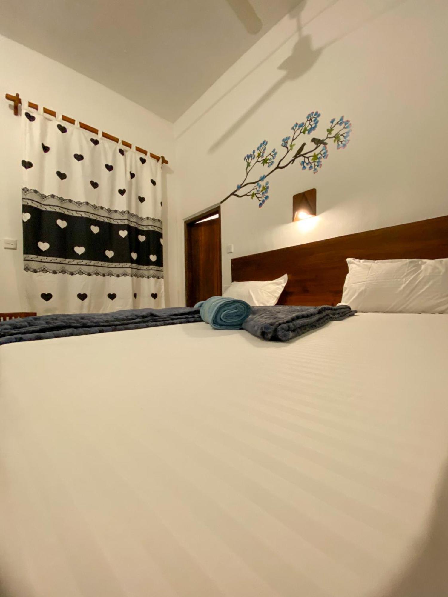 Surfers Park Arugambay Bed and Breakfast Arugam Bay Buitenkant foto